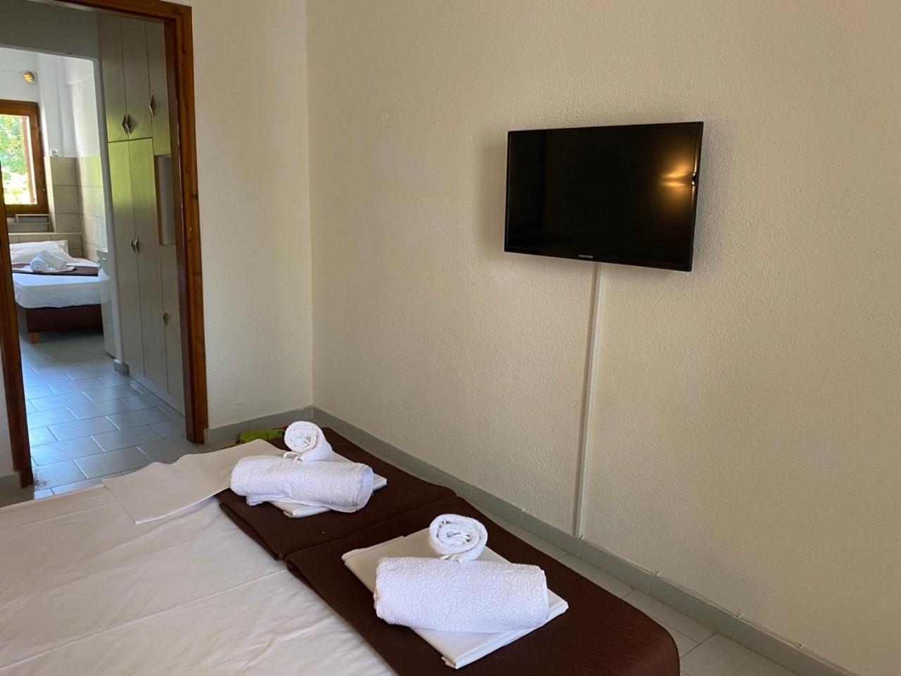 Sirtaki-Siviri Apartments Bagian luar foto