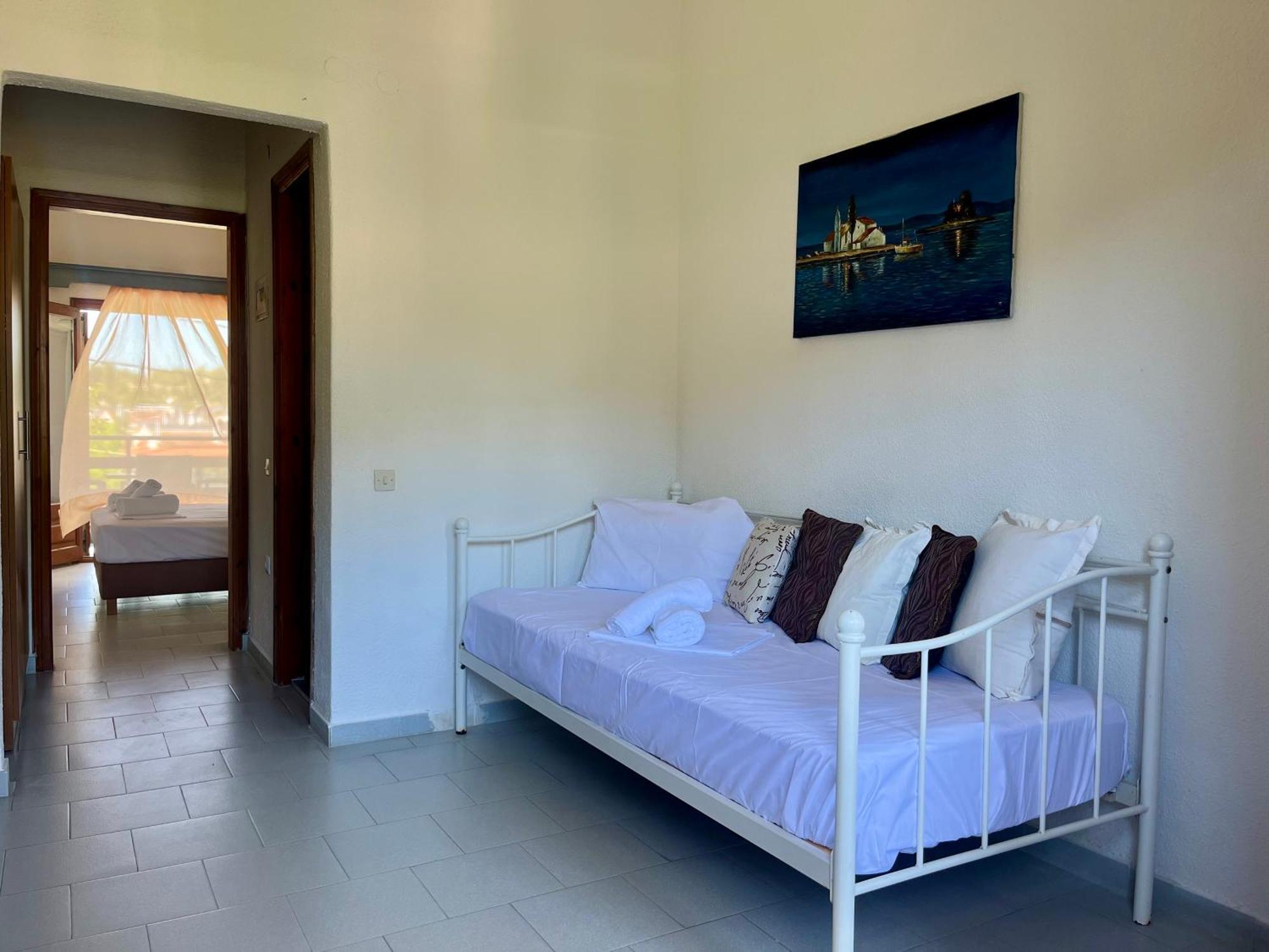 Sirtaki-Siviri Apartments Bagian luar foto