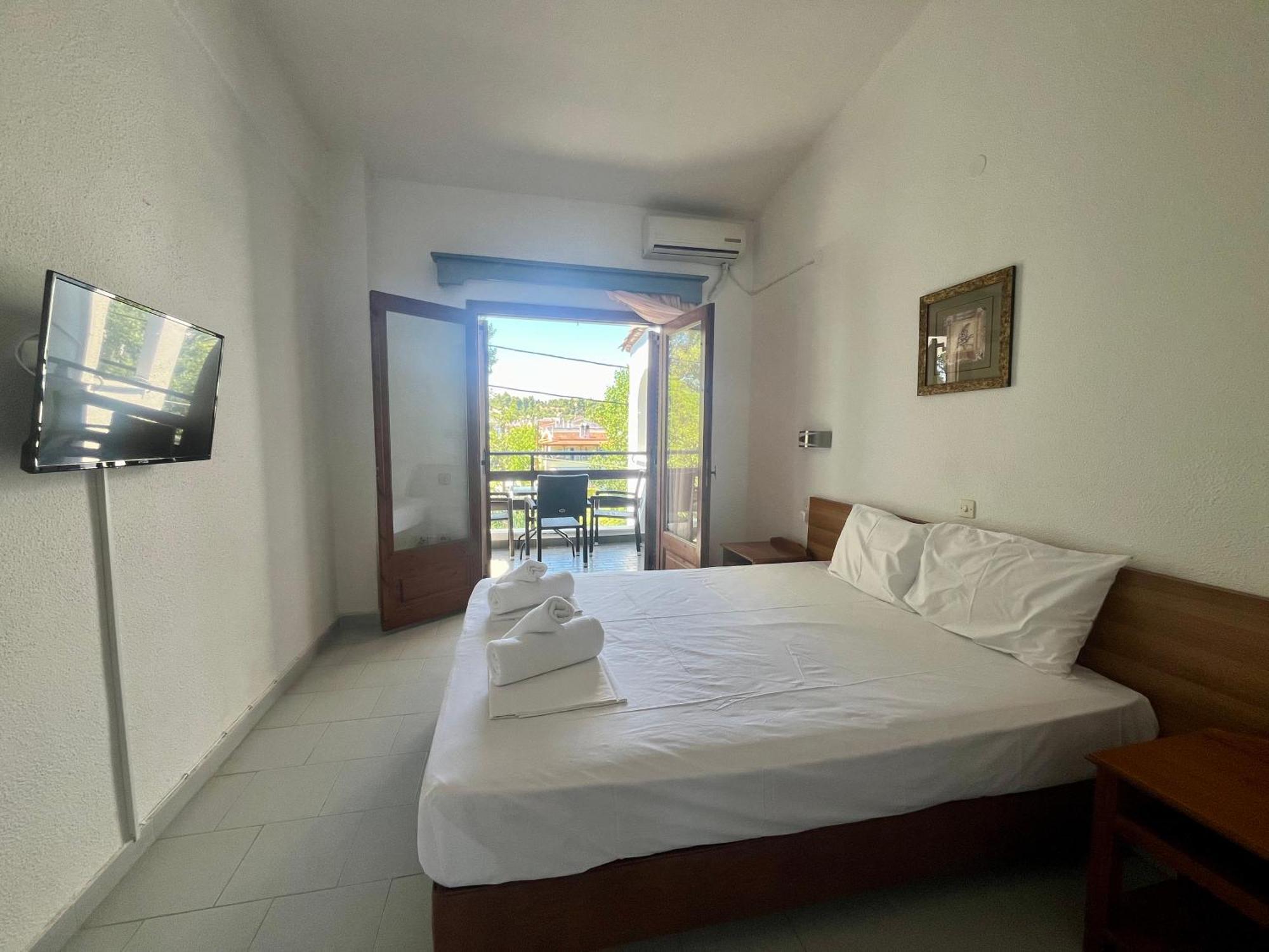 Sirtaki-Siviri Apartments Bagian luar foto